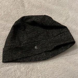 Women’s Ponytail hat NWOT